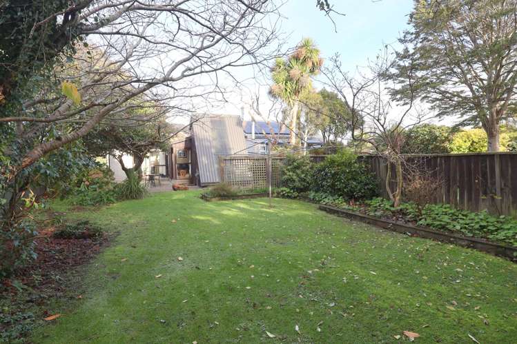 108 Avenal Street Avenal_27