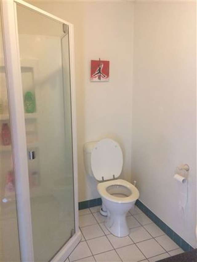 4/8 Rendall Place Eden Terrace_4