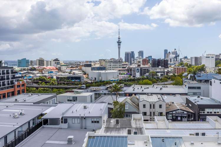 404/47 Randolph Street Eden Terrace_12