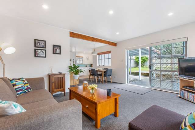 450b West Coast Road Glen Eden_2