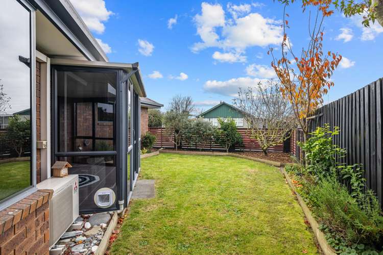 44C Kathleen Crescent Hornby_19