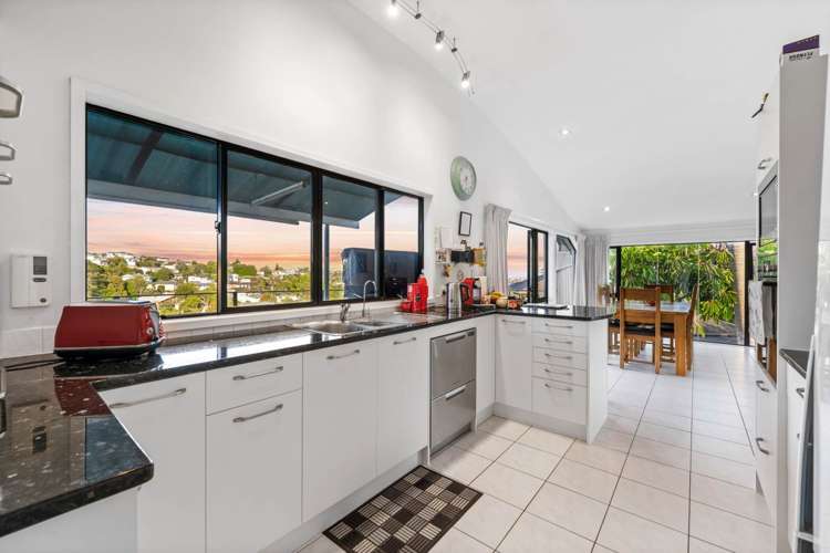 817C East Coast Road Browns Bay_5