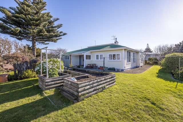 10 George Street Paraparaumu Beach_2