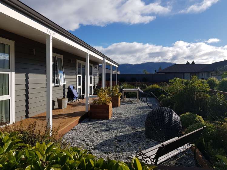 5 Orbell Crescent Te Anau_13