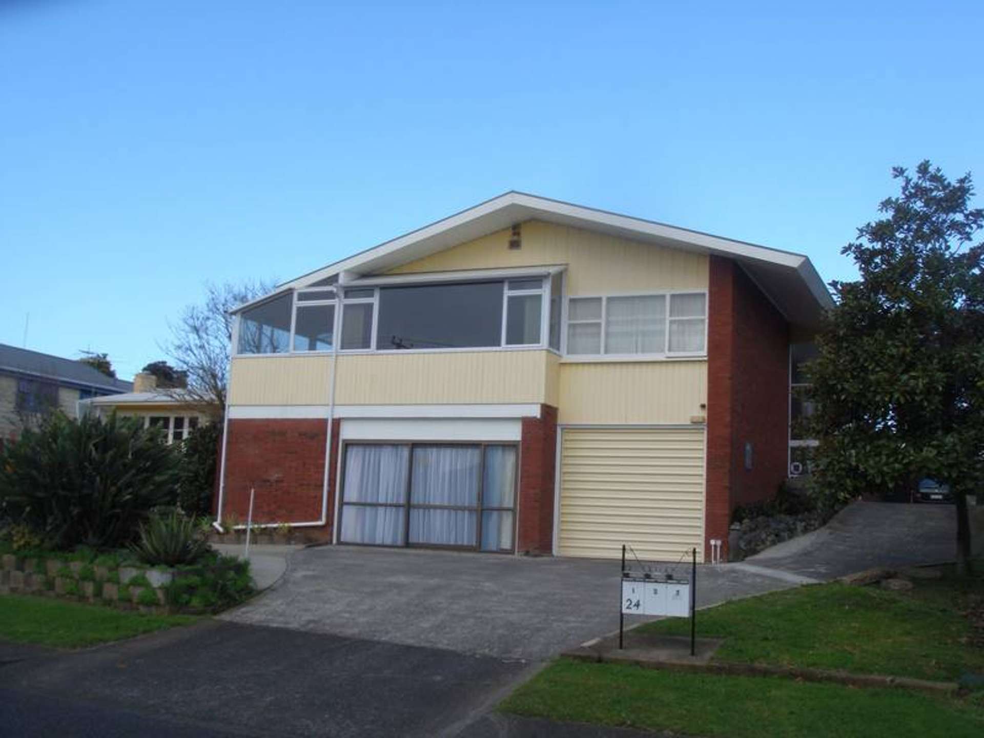 1/24 Grassways Avenue Pakuranga_0