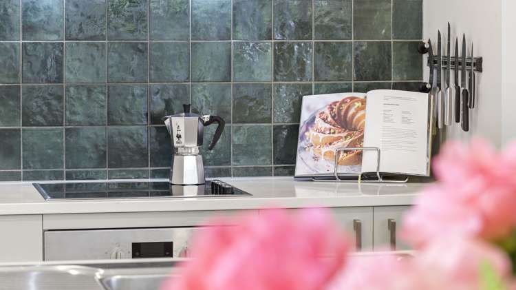 4 Laly Haddon Place Matakana_11