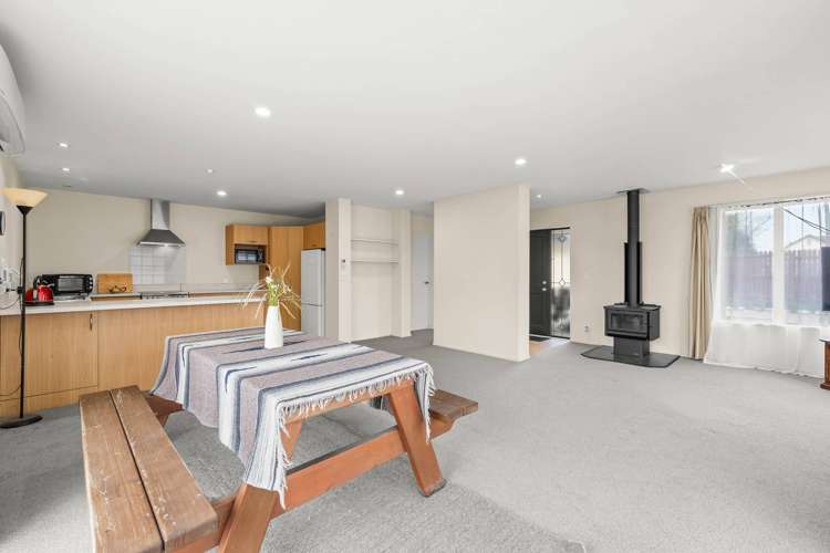17 Bowen Street_5