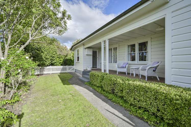 1205a Karamu Road North Mayfair_17