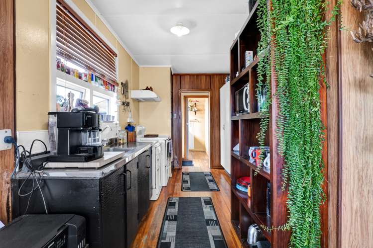 89a Broadway Waitara_7