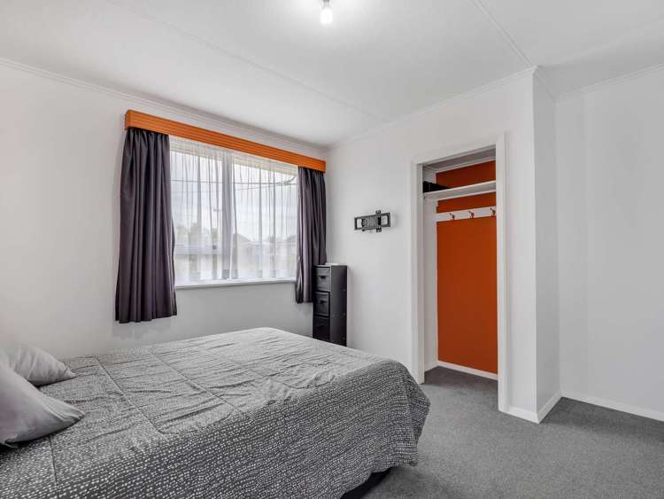 7 Churchill Crescent Tawhero_5