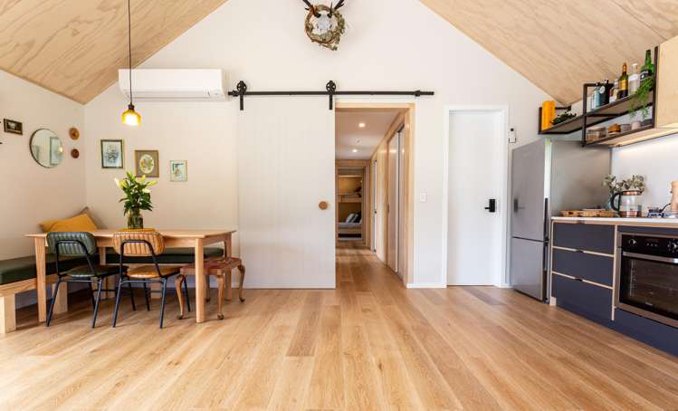 54 Cornwall Street Kingston_9