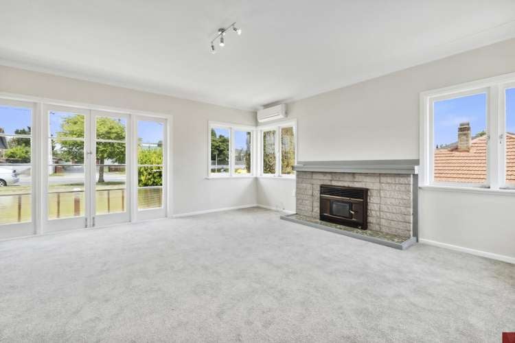 68 Clevedon Road Papakura_7