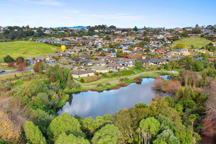 76 Sterling Gate Drive Bethlehem_28