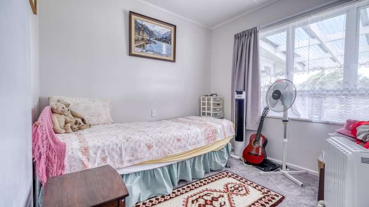 18 Grey Street East Mangonui_15