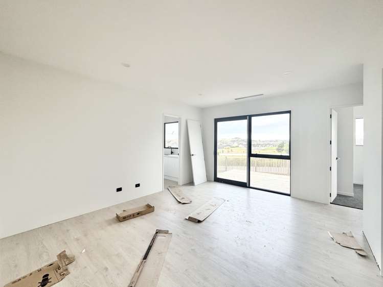 55 Parkland Loop Wainui_7