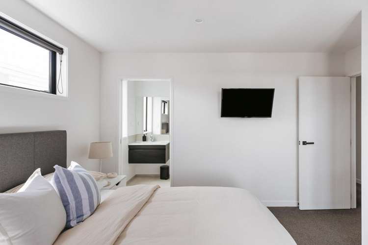 21 Tangaroa Place Poike_17