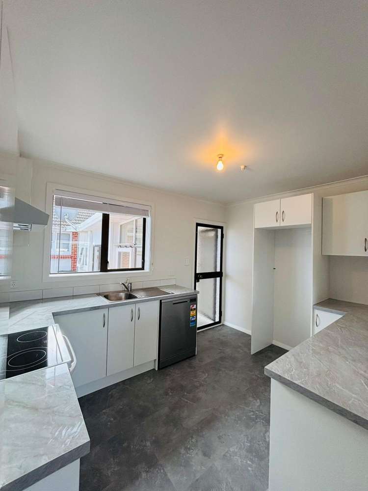 4/69 Ararino Street Trentham_6