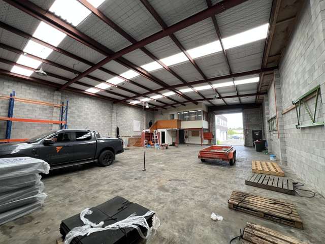 11 Bassant Avenue Penrose_2