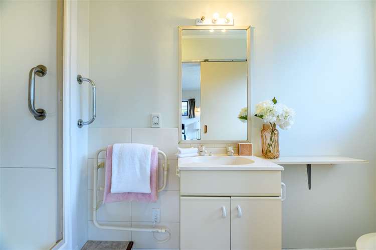 4/39 Swanson Road Henderson_12