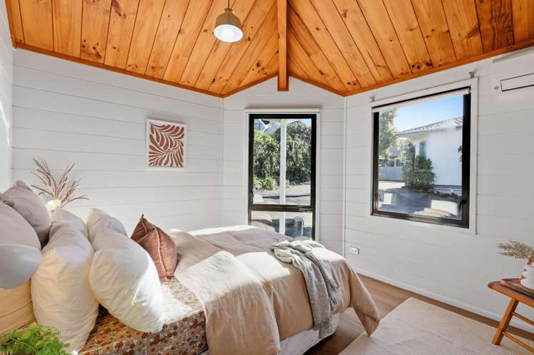 212 Norman Lesser Drive Saint Johns_5
