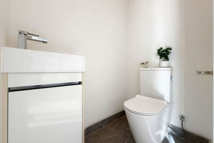 2 Christella Street Flat Bush_17