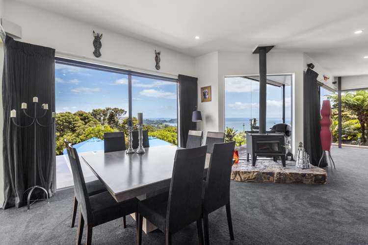 7-9 Woollams Road Onetangi_14