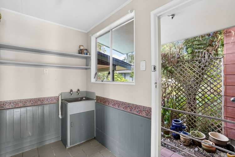 37 Huia Street Waiuku_13