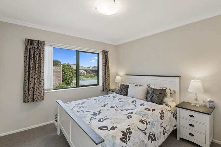 9 Cranbrook Grove Waikanae_15