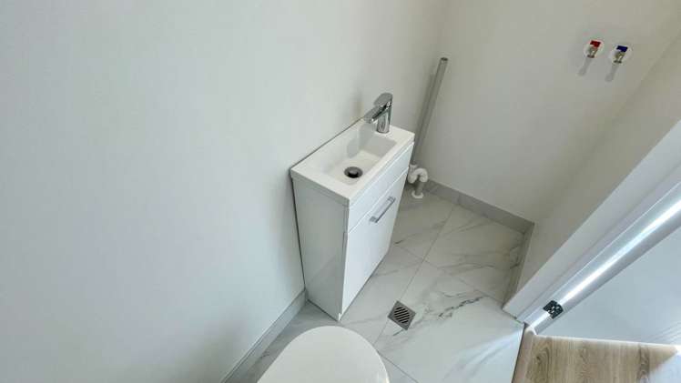 3/9 Flanshaw Road Te Atatu South_13