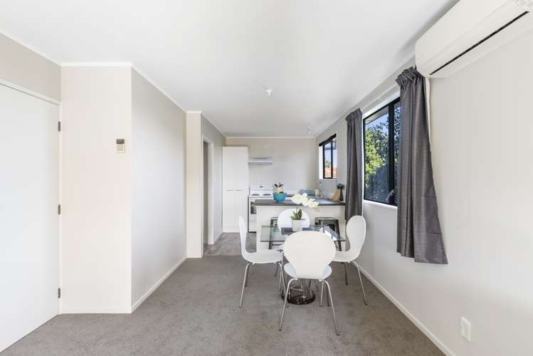 1/8 Martha Lane Manurewa_12