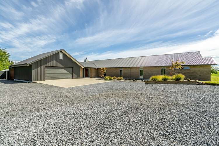 919 Miller Road Clinton and Surrounds_5