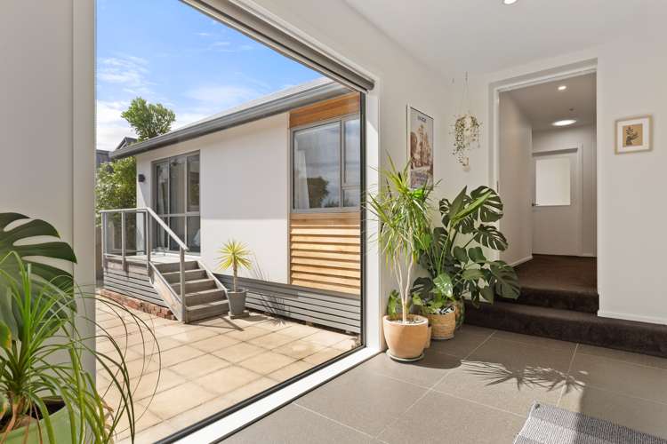 39 Vernon Terrace Hillsborough_18