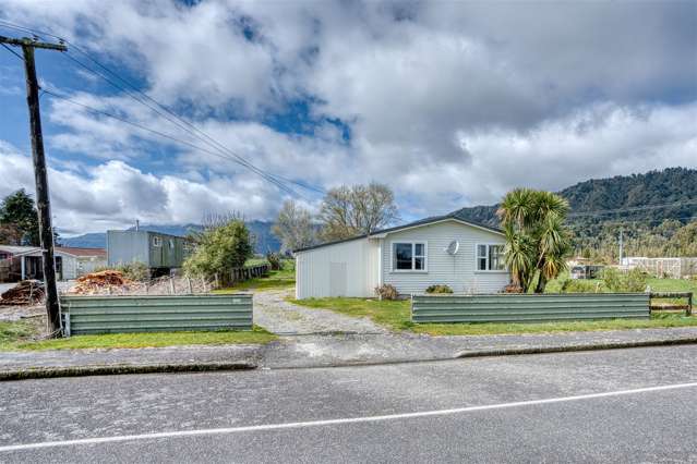 16 Wanganui Flat Road Harihari_1