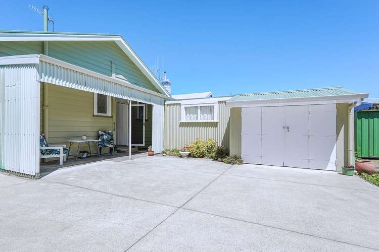 61 Cook Street Hamilton East_1