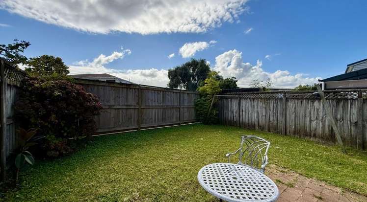 7/36 West Coast Road Glen Eden_11