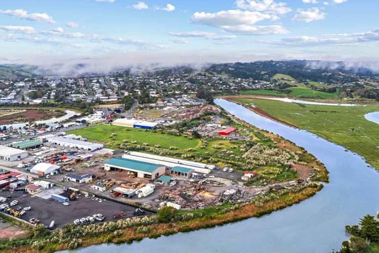 45-67 Mill Road Helensville_8