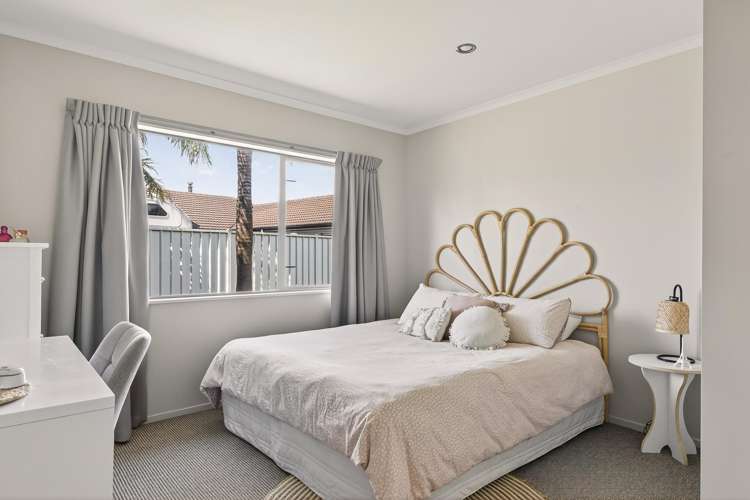 3 Pohutukawa Grove Lytton West_14