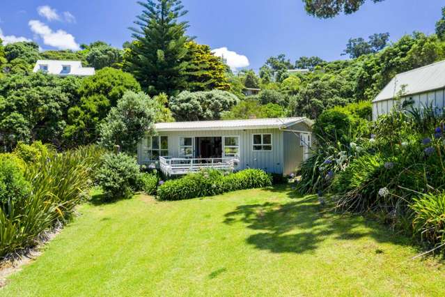 15 Moureeses Bay Road Whananaki_2