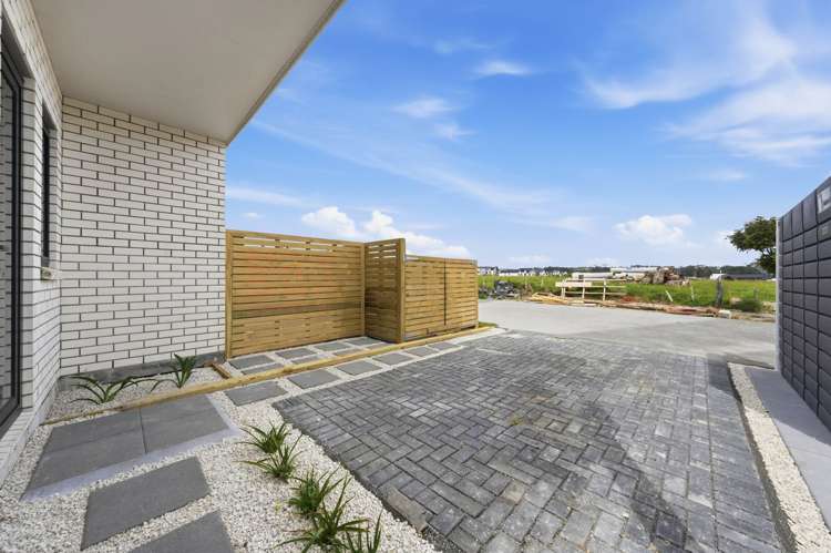 178 Henwood Road_3