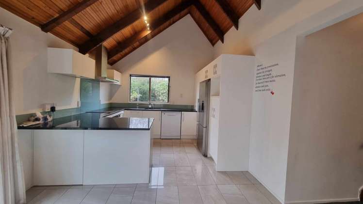 4 Cullahill Street Harewood_5