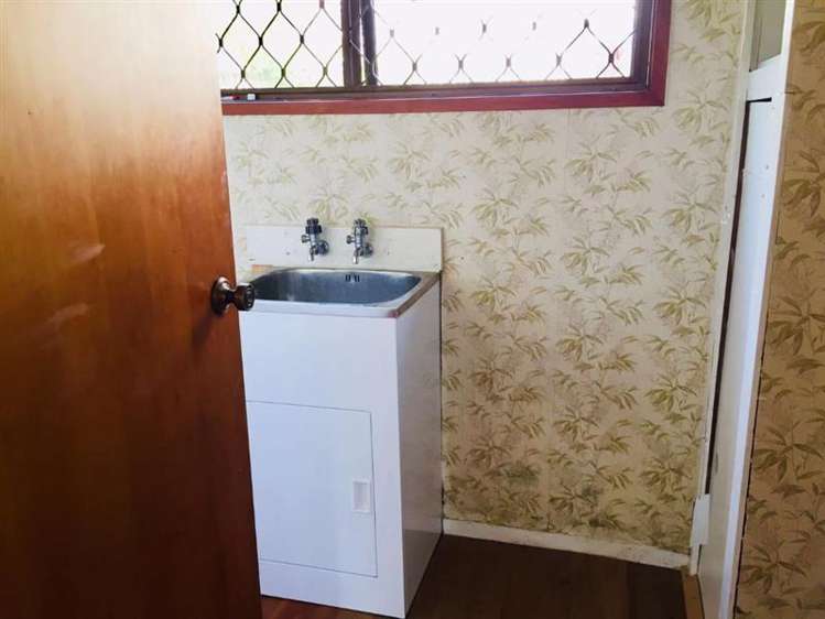 13 Bollard Avenue New Windsor_5