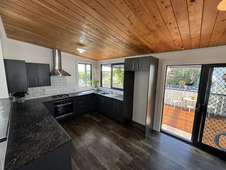 9 Start Street Kaitangata_20