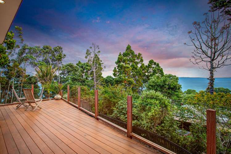 31 Arama Avenue Titirangi_5
