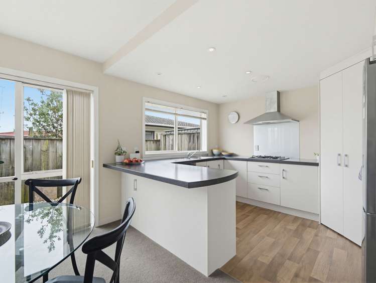 3b Phillip Street Victoria_7