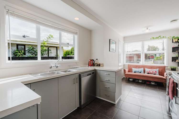 37 Frederick Drive Dinsdale_13