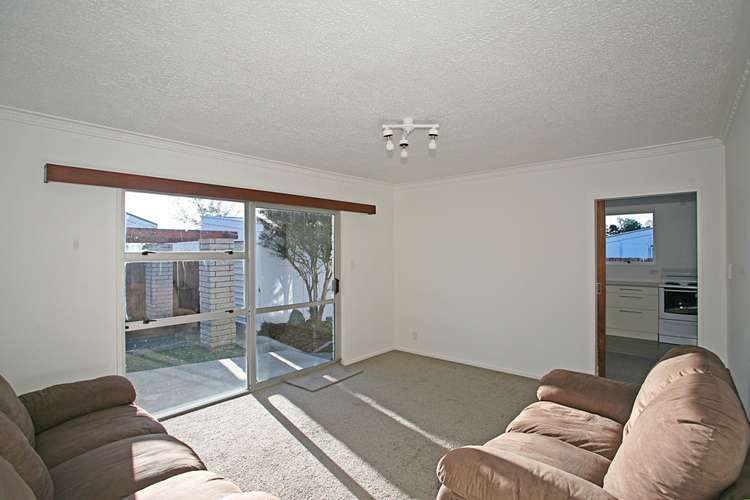 2/4 Glenys Place Broomfield_7