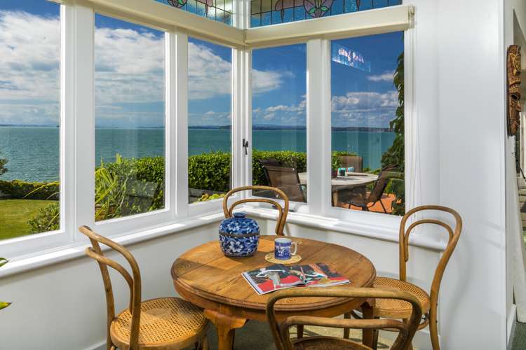 122 Vauxhall Road Narrow Neck_8