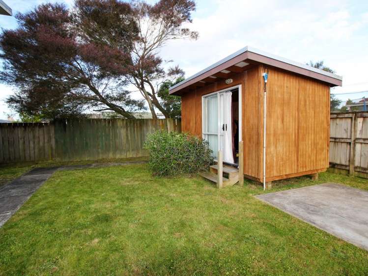 32a Pine Avenue Bader_16