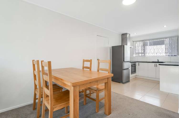 2/38 Ballater Place_5