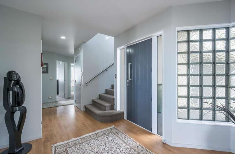 23 Valhalla Drive Richmond_6